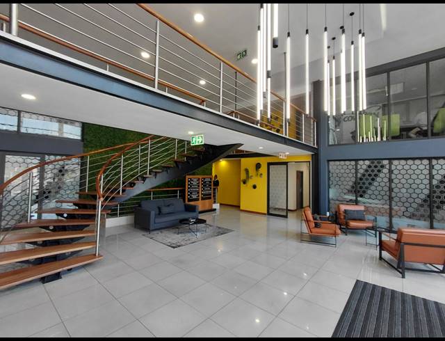 121M² OFFICE TO LET IN HURLINGHAM